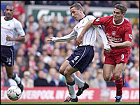 ����� ����