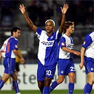 ����������