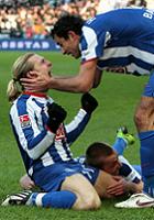 �������